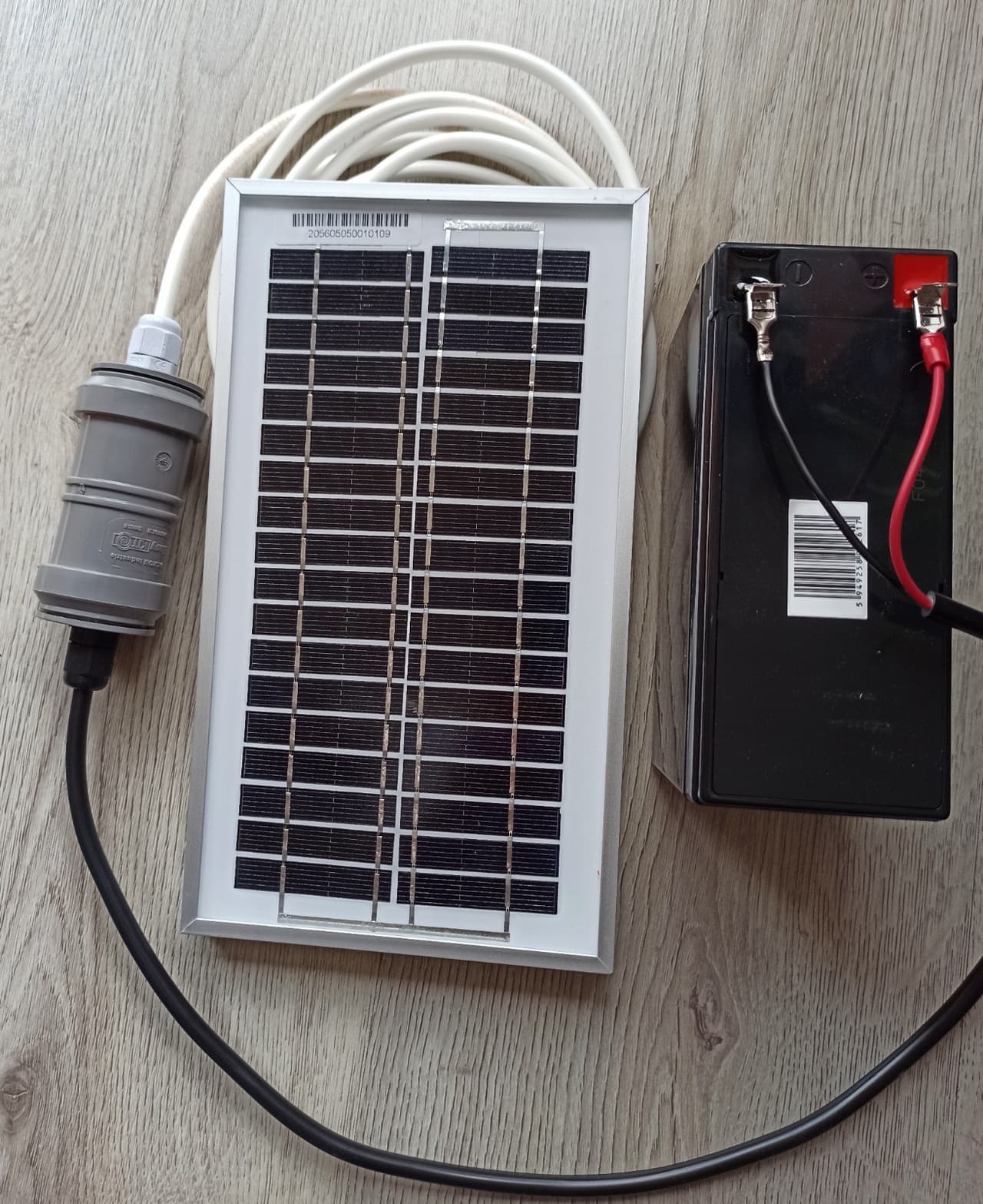 Incarcator solar 12V